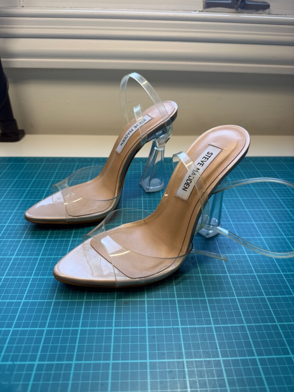 Steve Madden Clear Lucite Strap Heels with Nude Footbed size 5